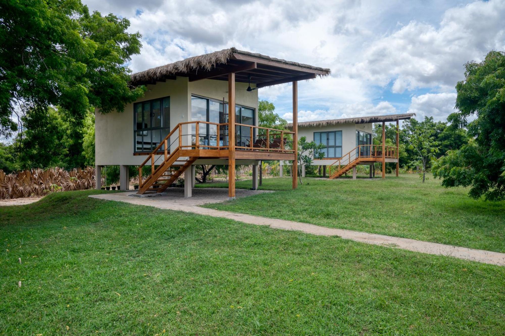 Niketh Villa Komari Arugambay Екстер'єр фото