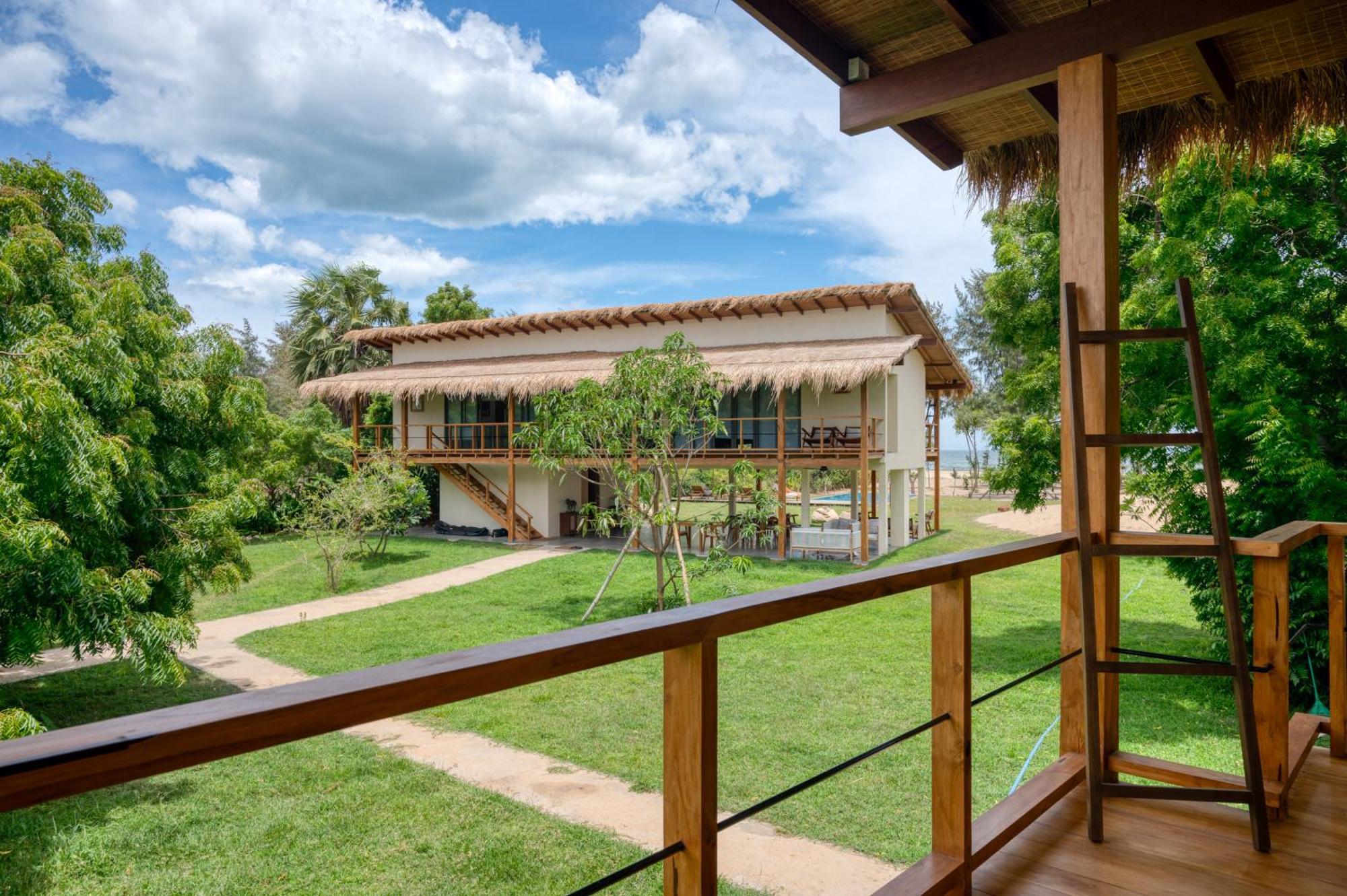 Niketh Villa Komari Arugambay Екстер'єр фото