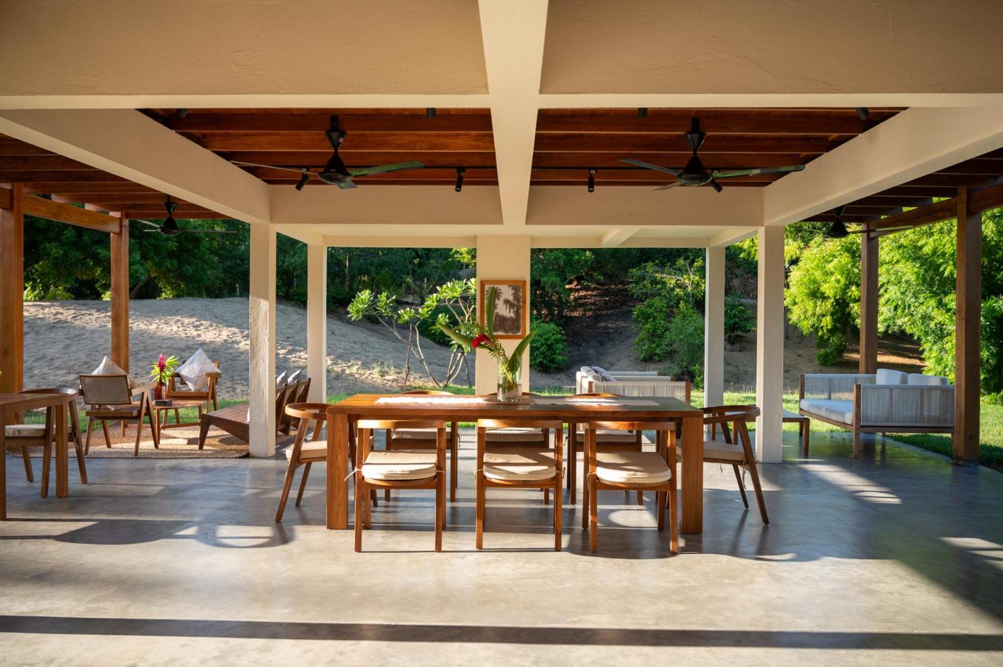 Niketh Villa Komari Arugambay Екстер'єр фото